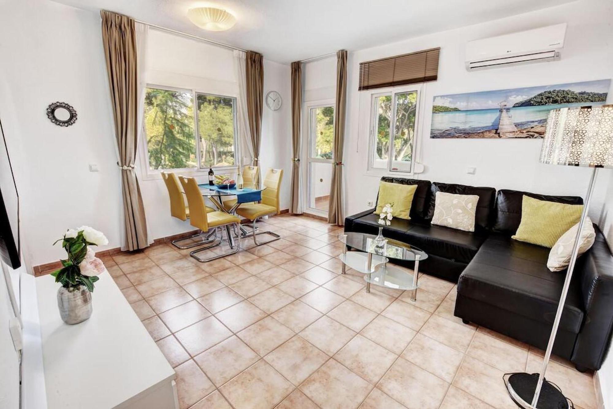 Appartement Deluxe In Benalbeach With Water Park